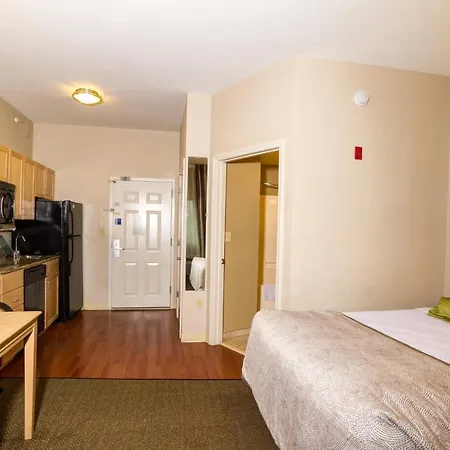 Candlewood Suites Fort Myers Interstate 75 By Ihg Exterior foto