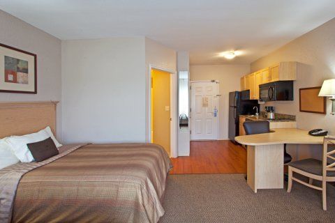 Hotel Candlewood Interstate 75 By Ihg Fort Myers